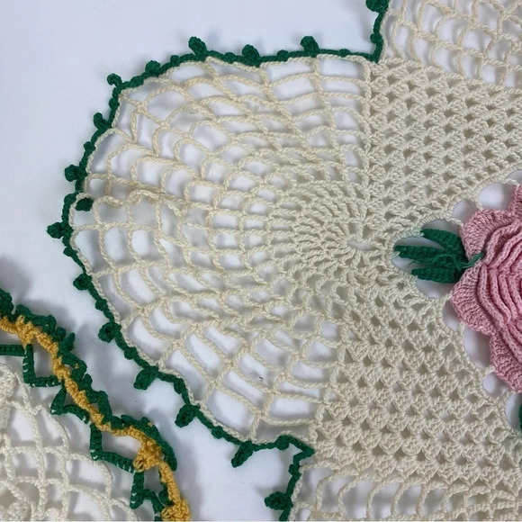 Vintage Lace Crochet Doily Cream Tan Bundle of Two Yellow Green Pink Floral - Picture 9 of 11